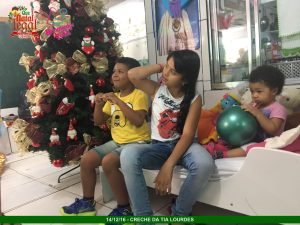14-dez-CRECHE-TIA-LURDES-06